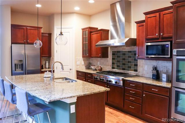 Foto del edificio - 9242 RidgeGate Pkwy
