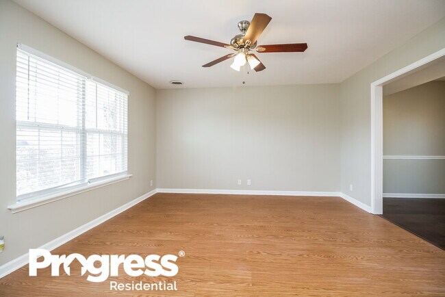 Foto del edificio - 3021 Ace Wintermeyer Dr