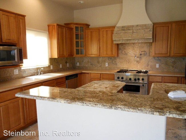 Foto del edificio - 2 br, 2.5 bath House - 1345 Fairway Villag...