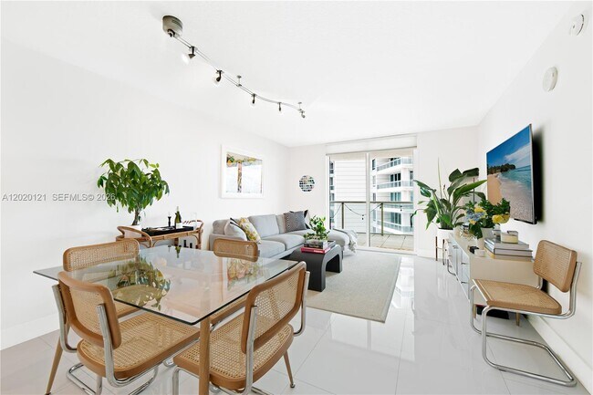 Foto del edificio - 2101 Brickell Ave