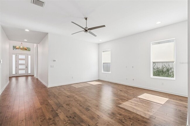 Foto del edificio - 6719 S Dauphin Ave