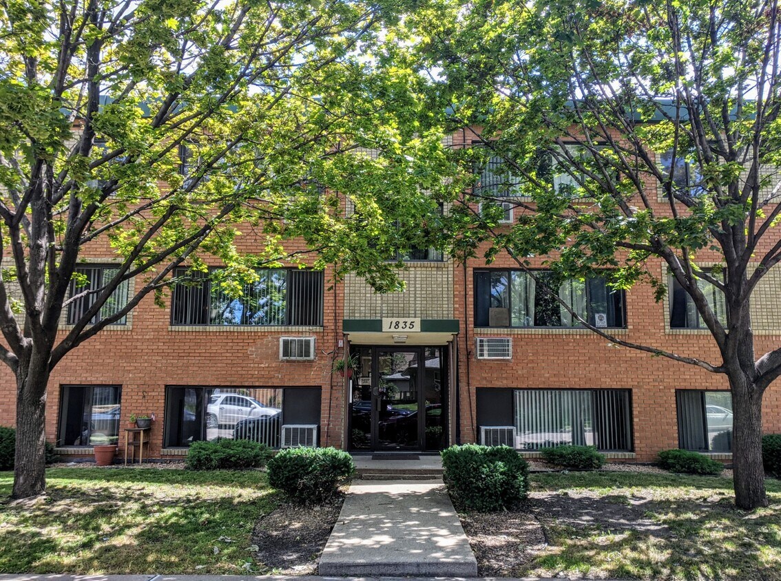 1835 Ulysses St NE Unit 7, Minneapolis, MN 55418 Apartments in