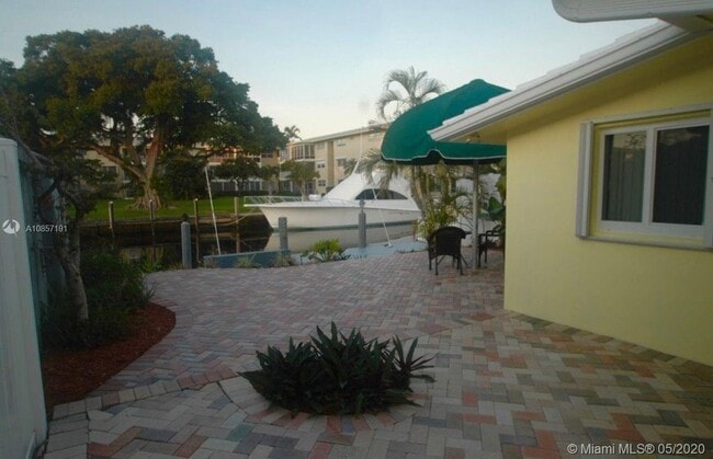 Foto del edificio - 1017 SW 12th Ct