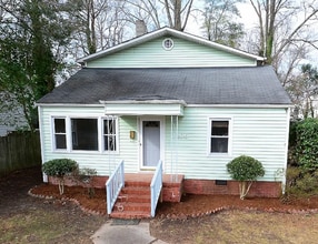 Building Photo - 2206 Fitzgerald Ave