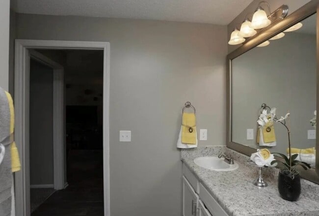 Foto del edificio - 102 Caledon Ct