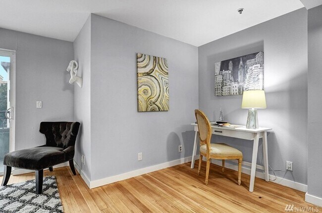 Foto del edificio - Urban Living in Capitol Hill