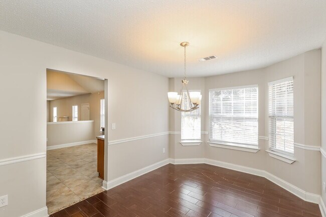 Foto del edificio - 10635 Misty Meadows Dr