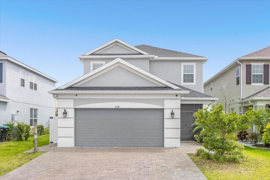 Foto principal - 2438 Pearl Cider St