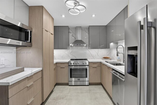 Foto del edificio - 2780 NE 183rd St