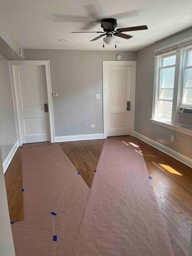 Foto del edificio - 10434 S Wentworth Ave