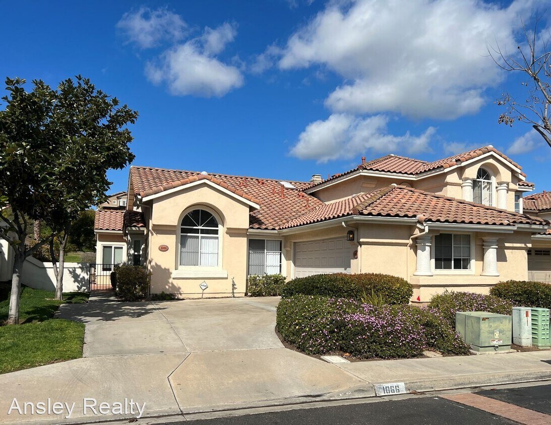 1066 Torrey Pines Rd, Chula Vista, CA 91915 House Rental in Chula