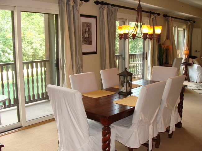 Foto del edificio - 3 bedroom 2 bath furnished condo