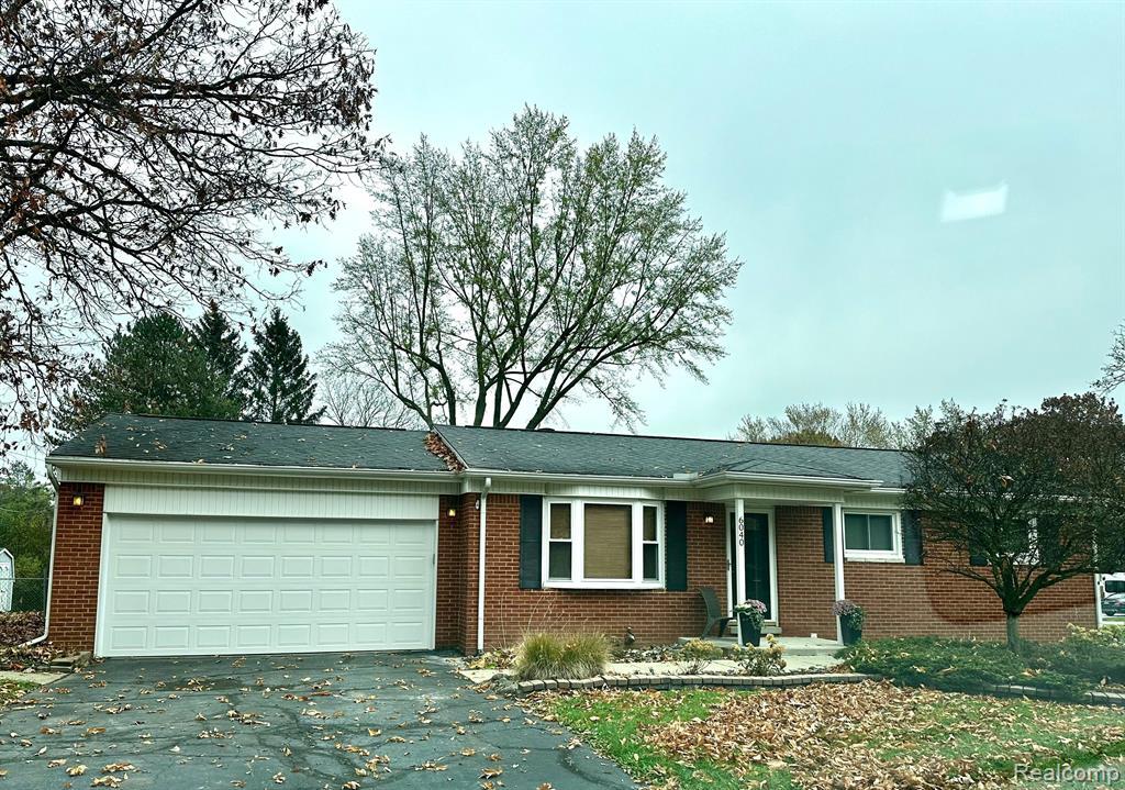 Primary Photo - 6040 Cramlane Dr