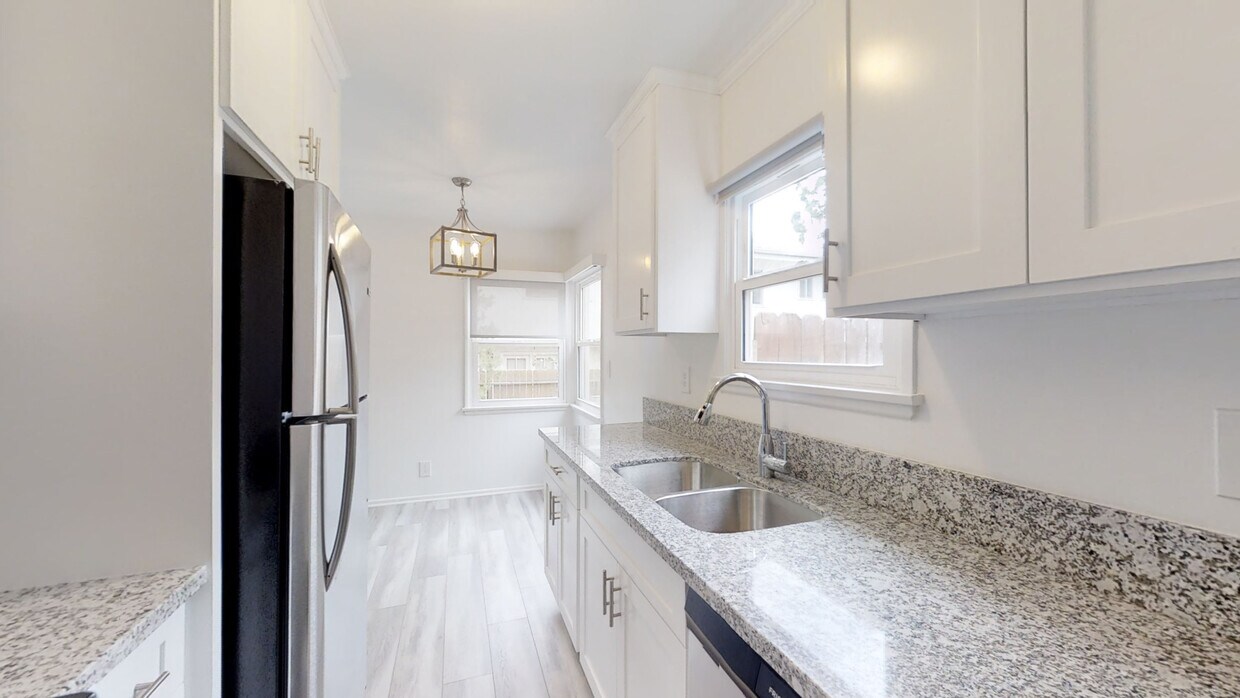 Foto principal - 948 Palm Ave