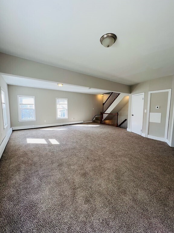 31 Calhoun Ave Unit 2, Everett, MA 02149 Room for Rent in Everett, MA