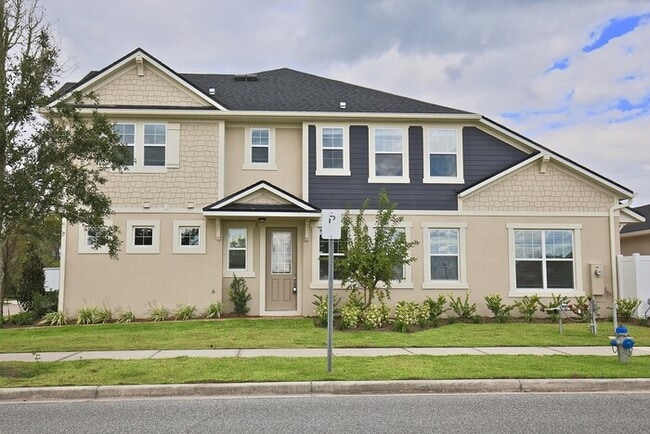 Beautifully Appointment 3/2 Modern Townhom... - Beautifully Appointment 3/2 Modern Townhom... House