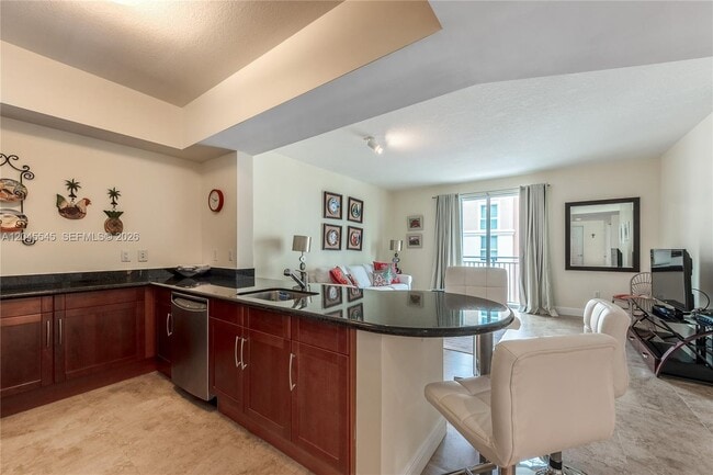 Foto del edificio - 7285 SW 90th St