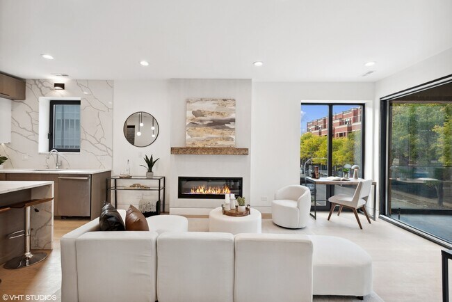 Foto del edificio - 3035 N Sheffield Ave