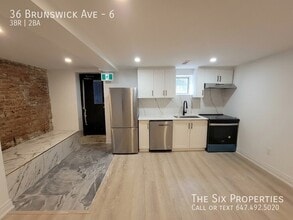 Building Photo - 36 Brunswick Ave
