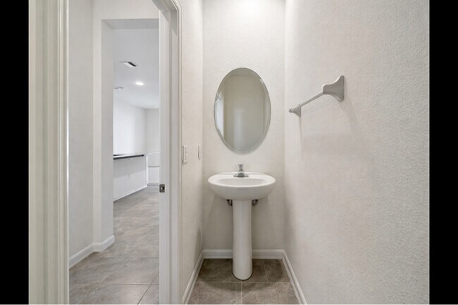 Foto del edificio - 9271 Rock Harbour Wy