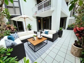 Building Photo - 4000 Towerside Terrace