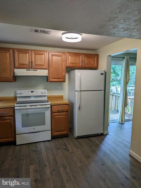 Foto del edificio - 1317 Old Pine Ct