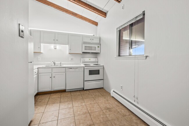 Foto del edificio - 341 Oak St