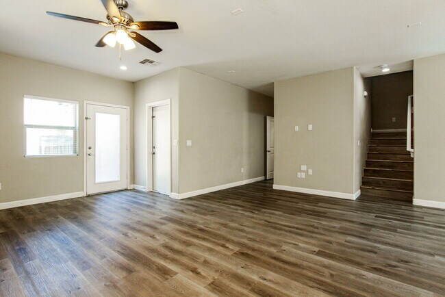 Foto del edificio - 1746 W Minton St