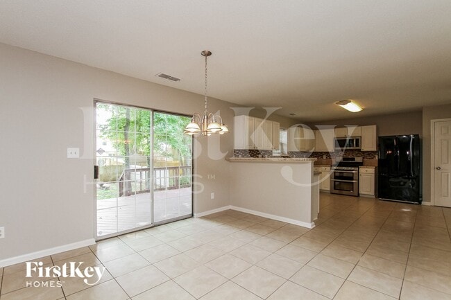 Foto del edificio - 7526 Lullwater Cove