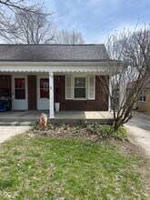 Building Photo - 53 Jenny Ln