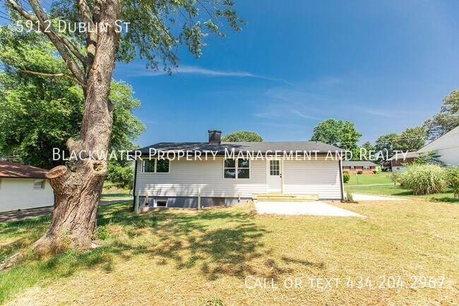 Building Photo - 5912 Dublin St