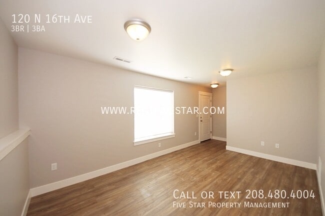 Foto del edificio - 120 N 16th Ave