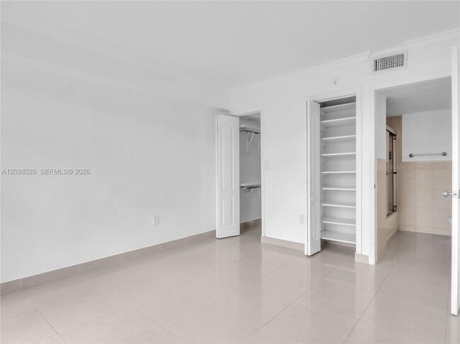 Foto del edificio - 2075 SW 122nd Ave