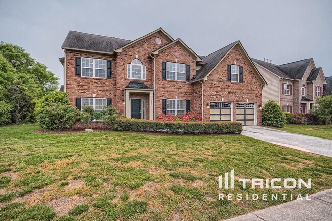 Foto del edificio - 1004 Emerson Ln