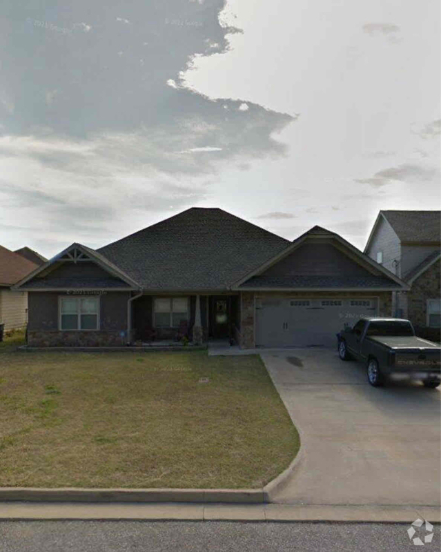 Building Photo - 215 CR - 2170