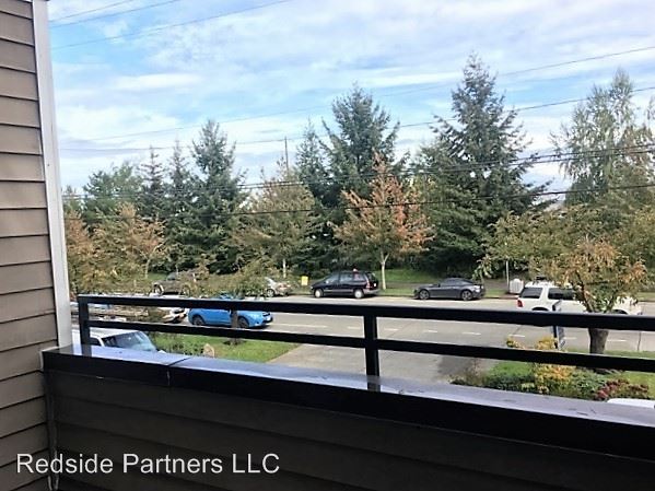 Foto del edificio - 2425 Harbor Ave SW