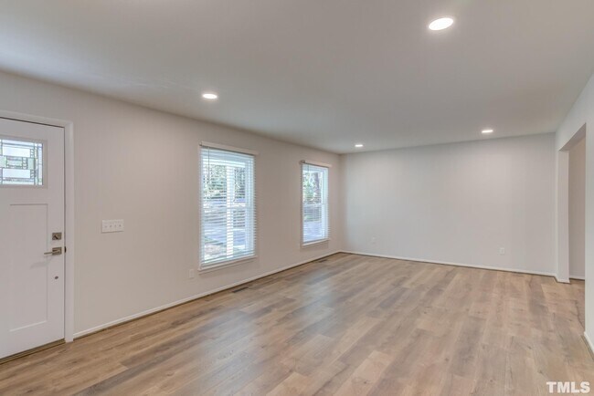 Foto del edificio - 1105 Wicklow Dr