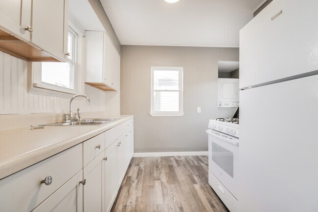 Foto del edificio - Charming 2 Bedroom Home