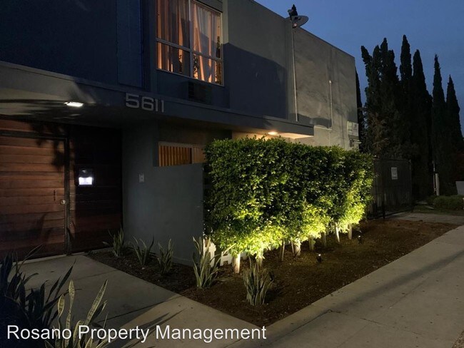 Building Photo - 5611 Fulcher Ave