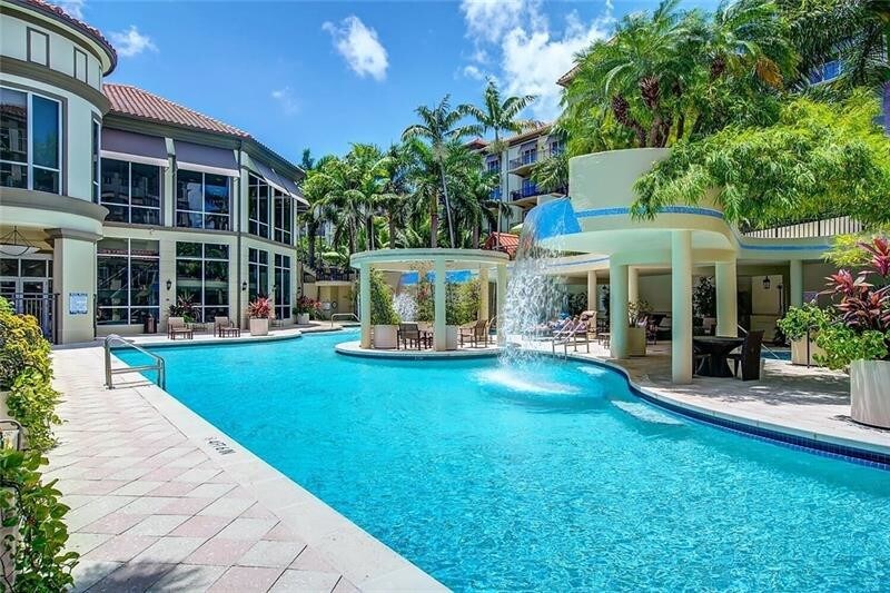 2631 NE 14th Ave Unit 2, Oakland Park, FL 33334 Condo