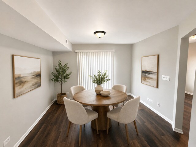 Building Photo - 2726 Yorkshire Ct