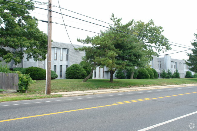 Building Photo - Ocean Pines