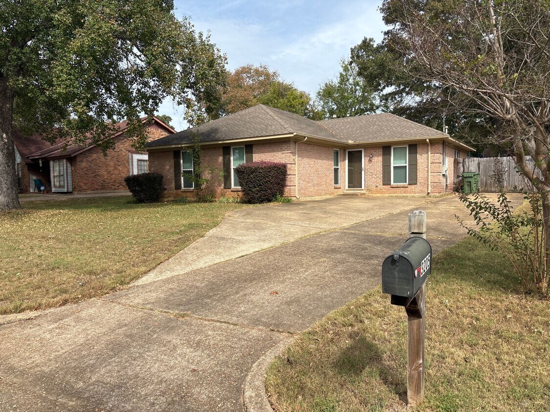 Foto principal - Charming home!