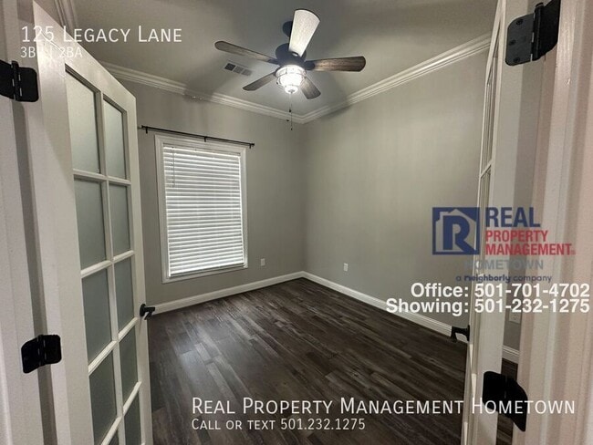 Foto del edificio - 125 Legacy Ln