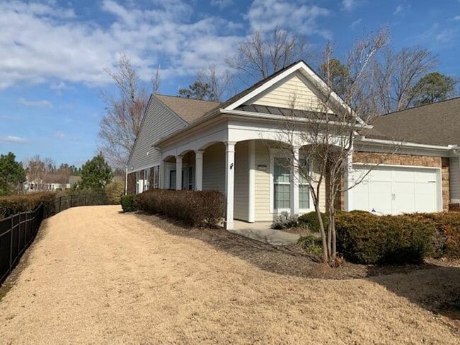 Building Photo - 4203 Del Webb Ave