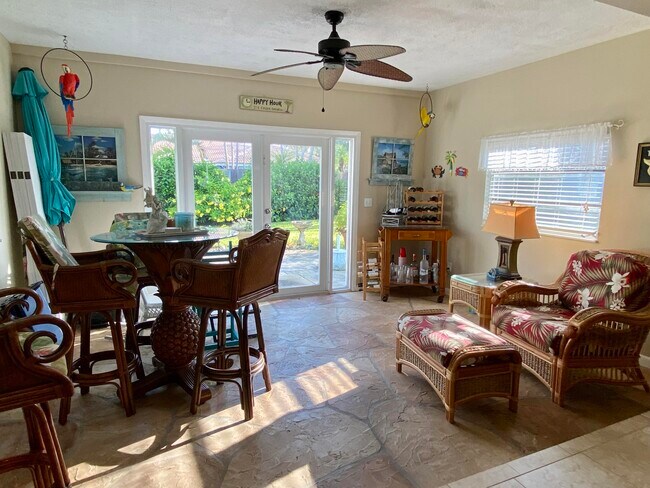 Foto del edificio - 1867 Tudor Rd