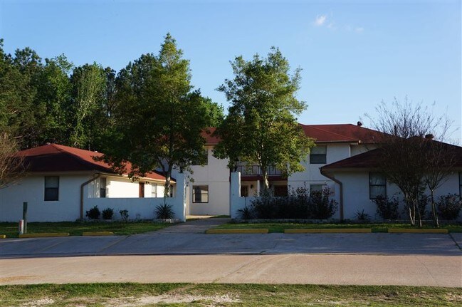 Foto del edificio - 643 FM247