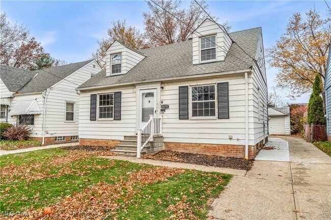 Building Photo - 25771 Zeman Ave