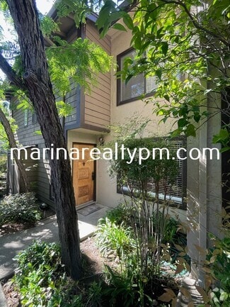 Building Photo - 886 Redwood Ct