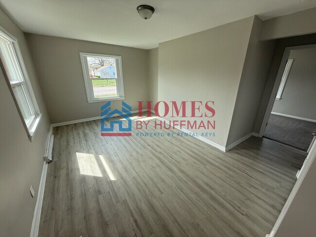 Foto del edificio - Three Bedroom House | Two Bathrooms